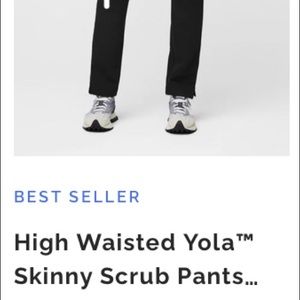 Figs: Yola high waisted XS scrub pants (color black)